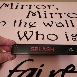 Younique splash lipstick